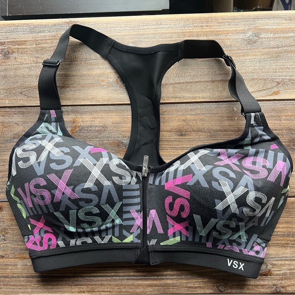 Victoria’s Secret Sport Front Zip Multicolor Logo Sports Bra Size 32C